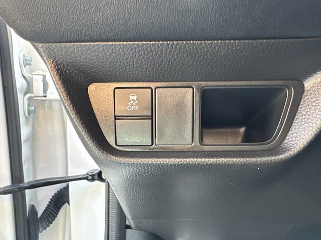 Used 2024 Honda HR-V EX-L image 30