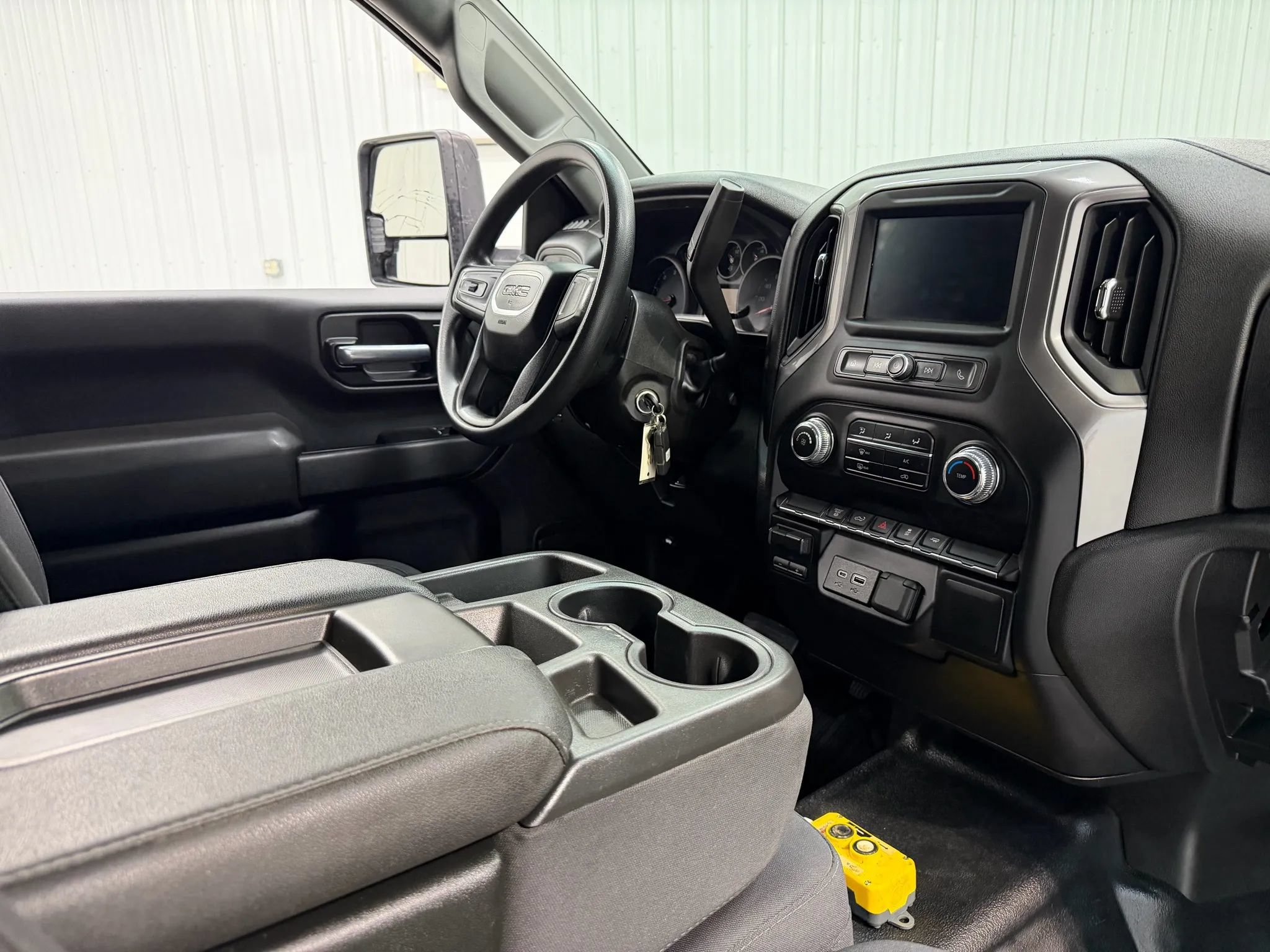 Used 2022 GMC Sierra 3500 Pro w/ Convenience Package RWD image 13