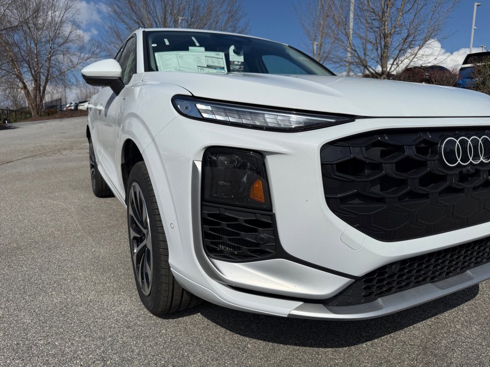 New 2026 Audi Q3 quattro 2.0T image 24