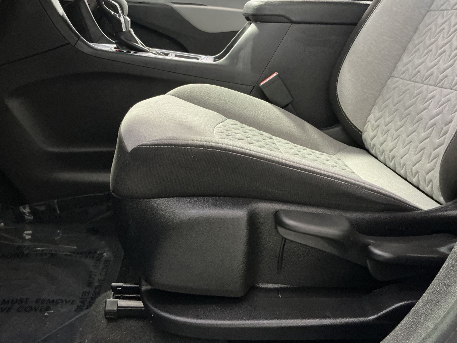 Used 2024 Chevrolet Equinox LS w/ LPO, Floor Liner Package FWD image 15