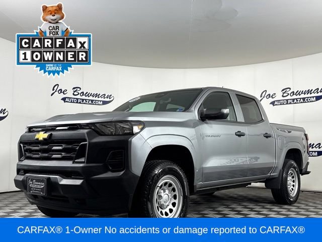 Used 2024 Chevrolet Colorado W/T AWD/4WD image 3