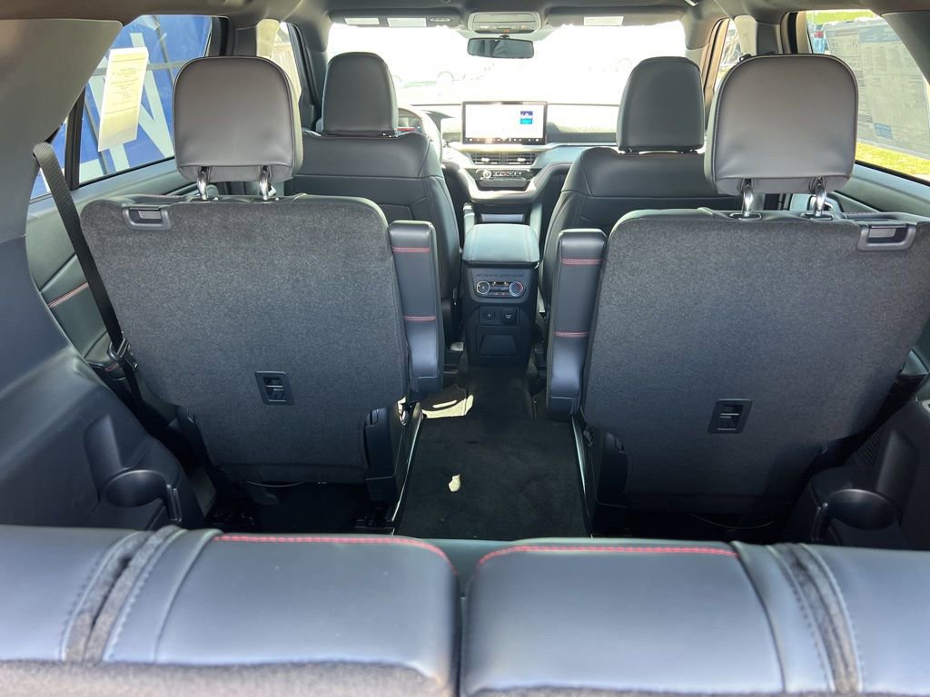 New 2026 Ford Explorer ST-Line image 10