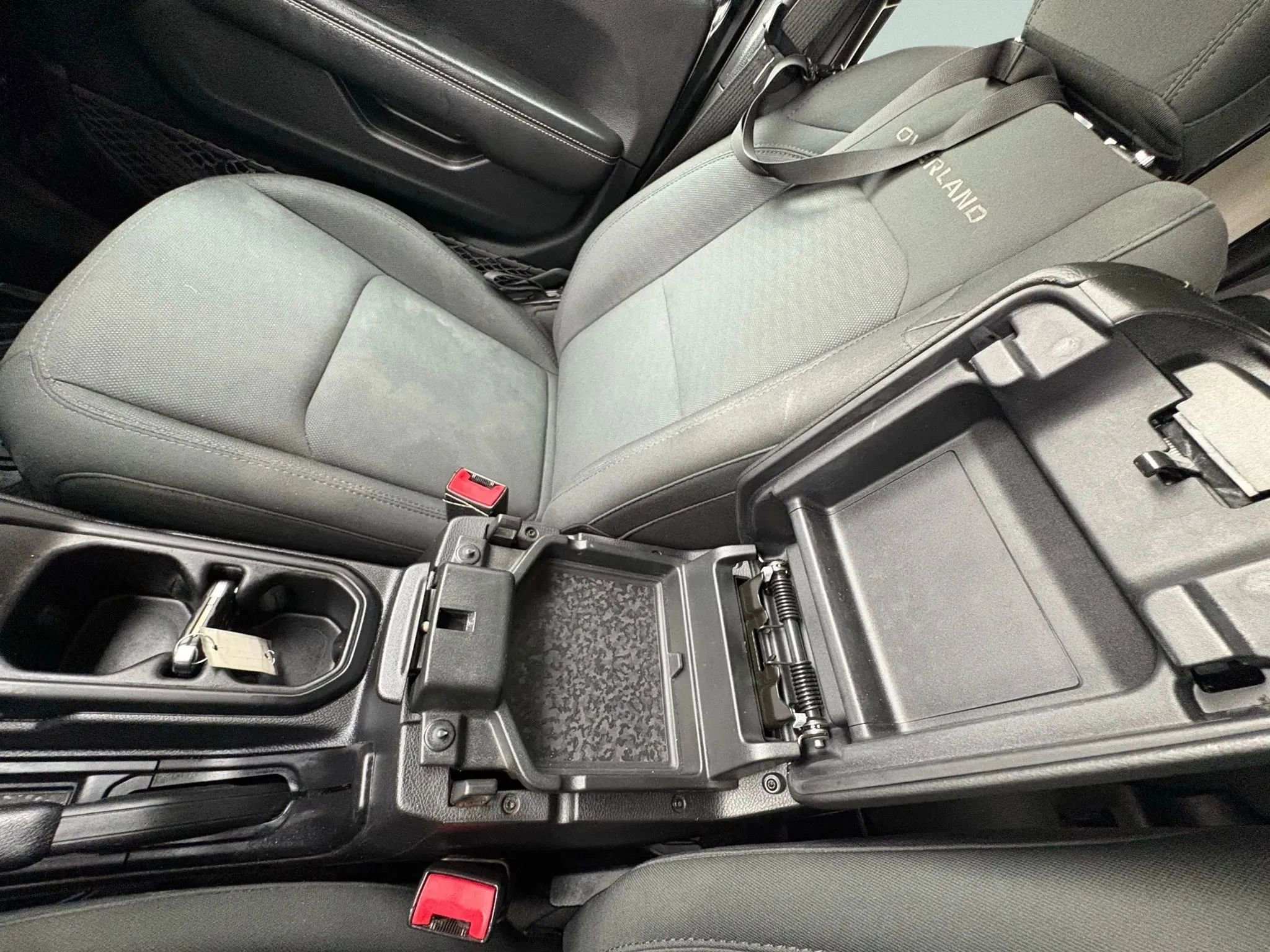 Used 2020 Jeep Gladiator Overland image 49