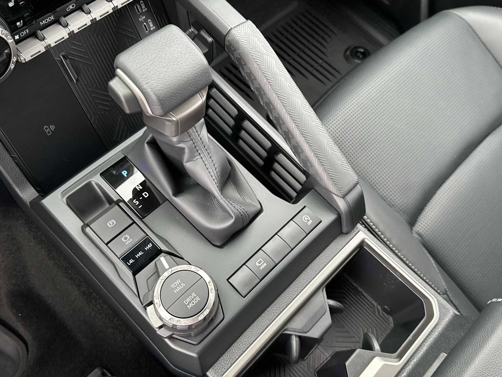 Used 2026 Toyota 4Runner Limited image 23