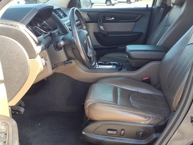 Used 2016 GMC Acadia SLT w/ Technology Package image 18