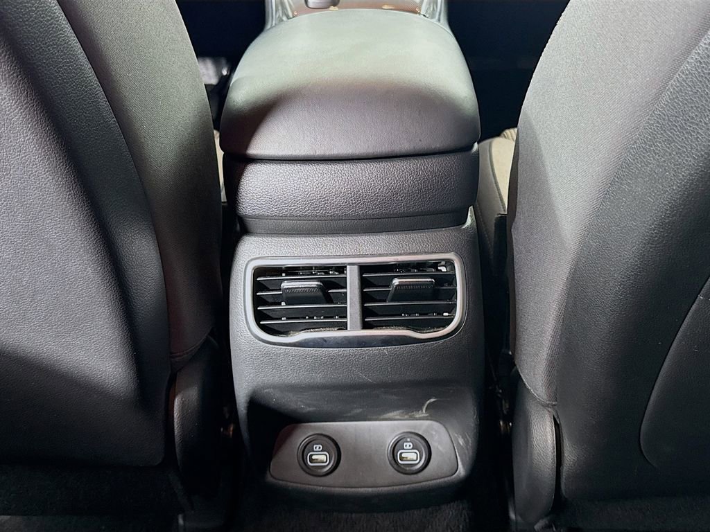 Certified 2023 Hyundai Santa Fe SEL image 27