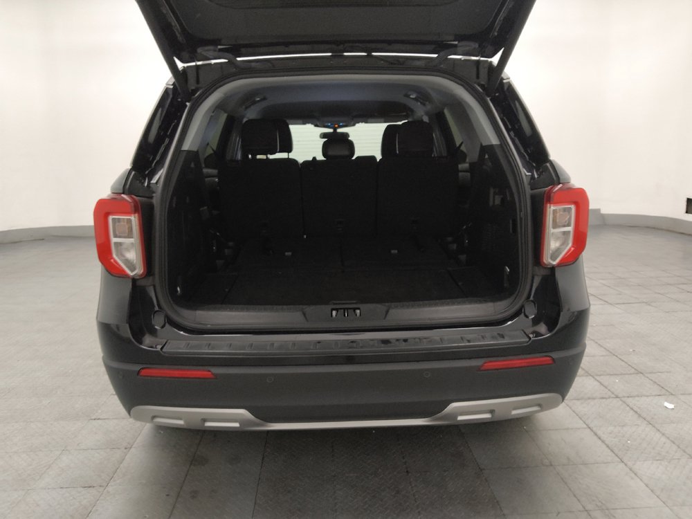 Used 2024 Ford Explorer XLT w/ Equipment Group 202A RWD image 29