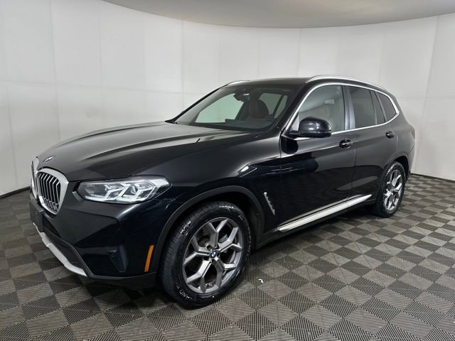 Used 2024 BMW X3 xDrive30i w/ Premium Package image 7