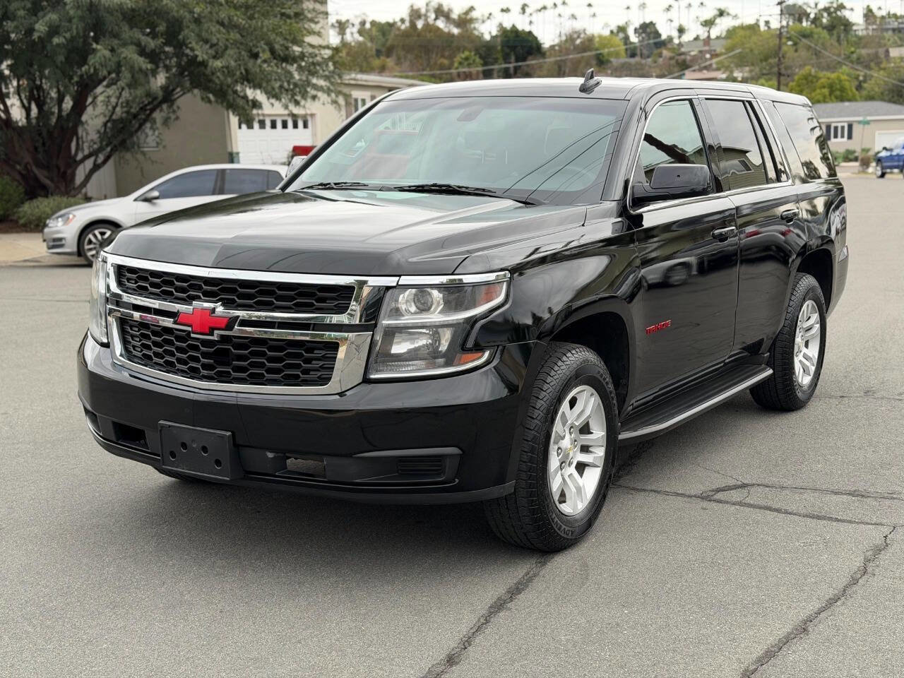 Used 2019 Chevrolet Tahoe 2WD w/ Remote Keyless Entry Package image 4