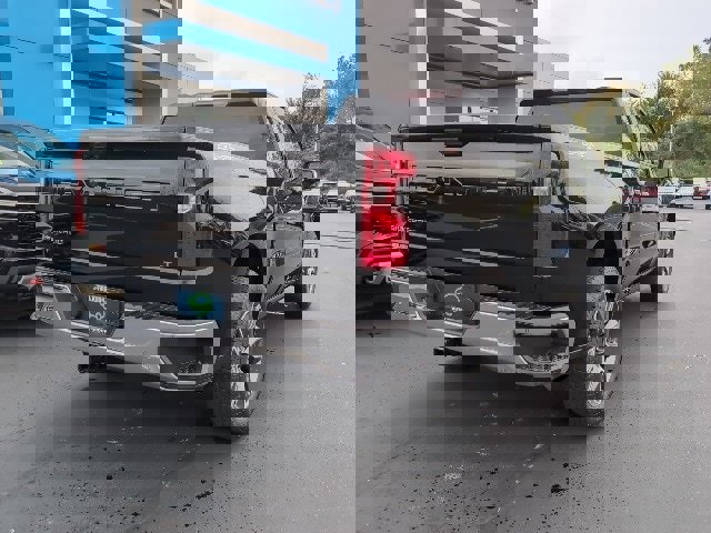 Used 2025 Chevrolet Silverado 1500 LT image 12