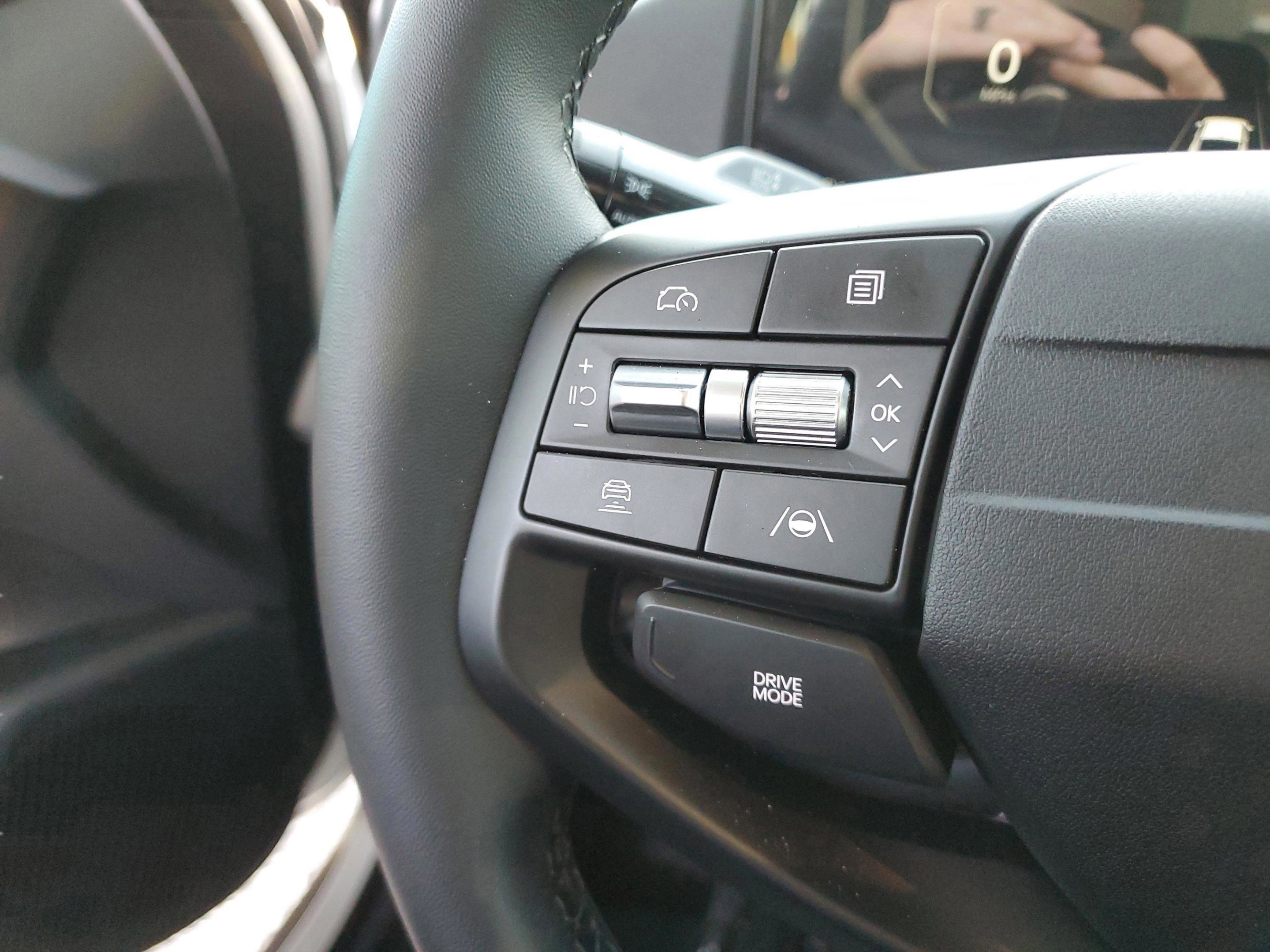 New 2025 Kia K4 EX image 12