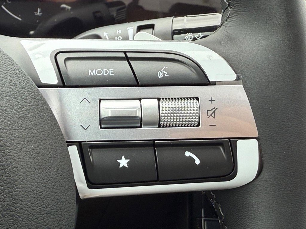 New 2025 Hyundai Santa Cruz Limited image 10