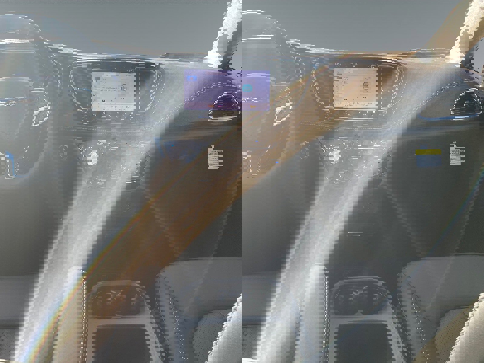 New 2026 Chrysler Pacifica Select image 11