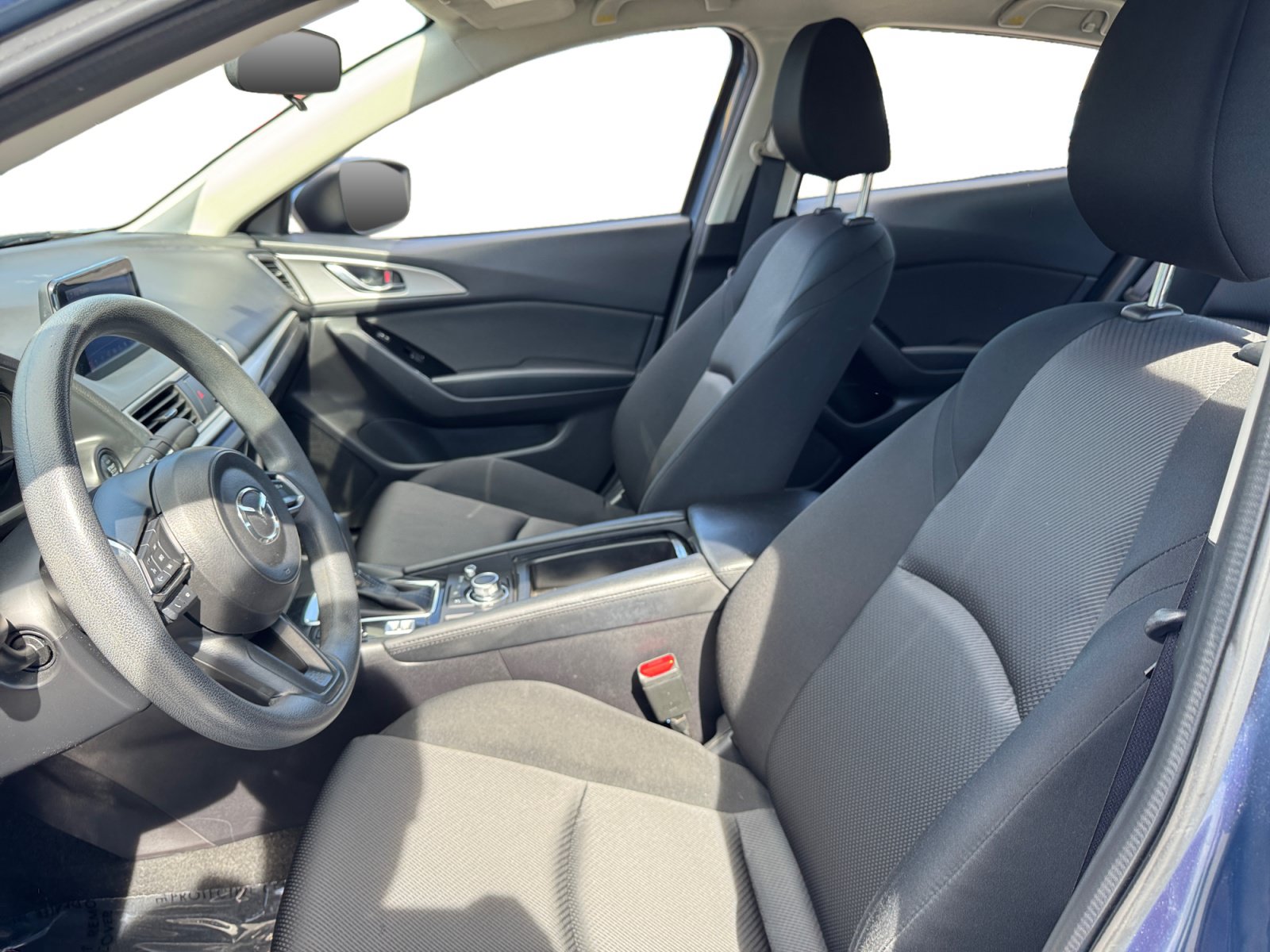 Used 2017 MAZDA MAZDA3 Sport FWD image 9