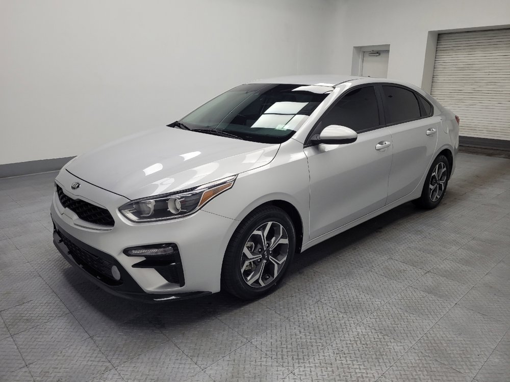 Used 2020 Kia Forte LXS image 2