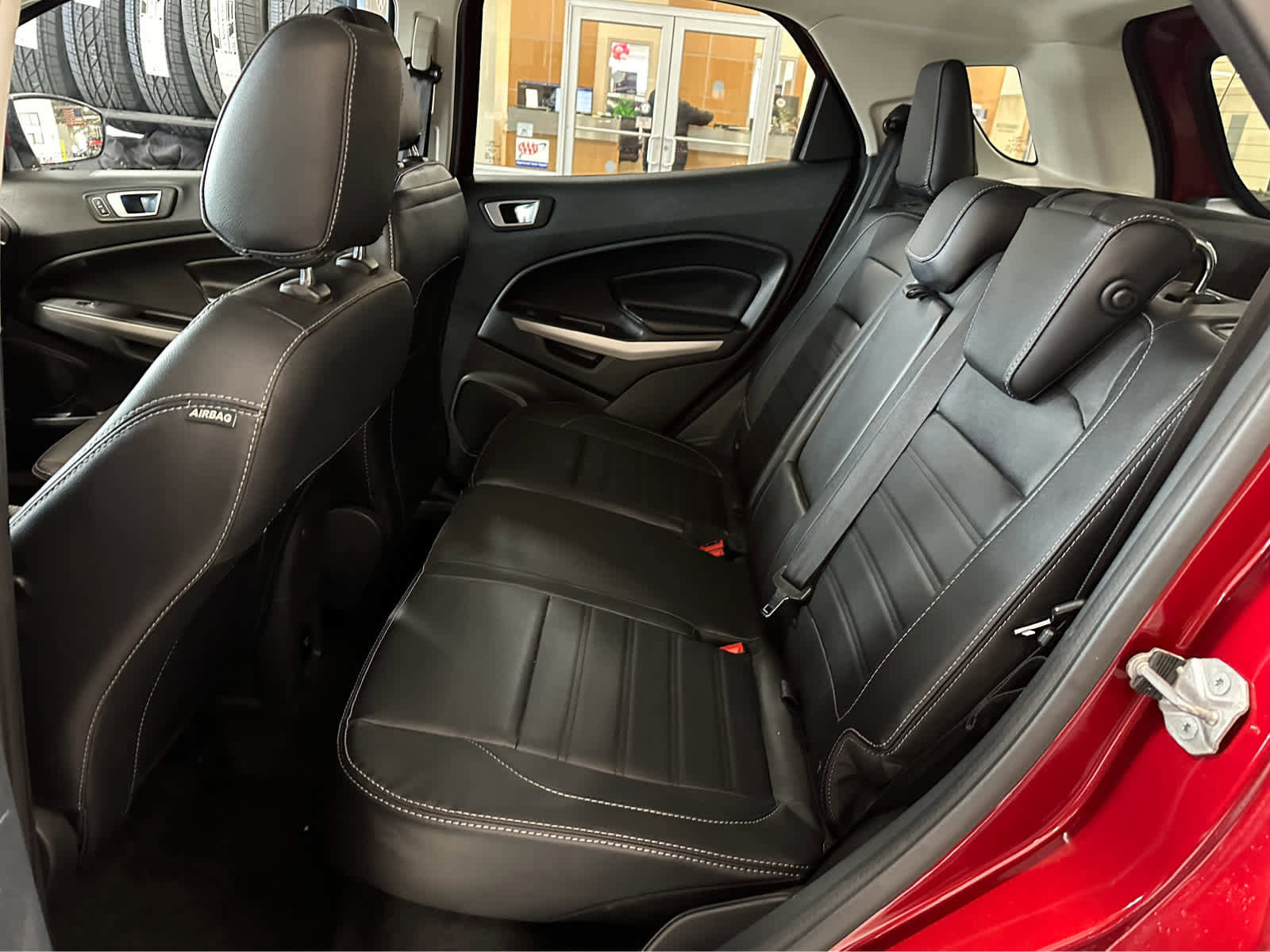 Used 2022 Ford EcoSport Titanium AWD/4WD image 26