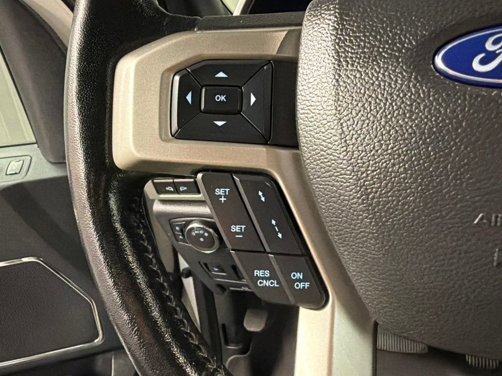 Used 2022 Ford F250 Lariat w/ Black Appearance Package AWD/4WD image 21