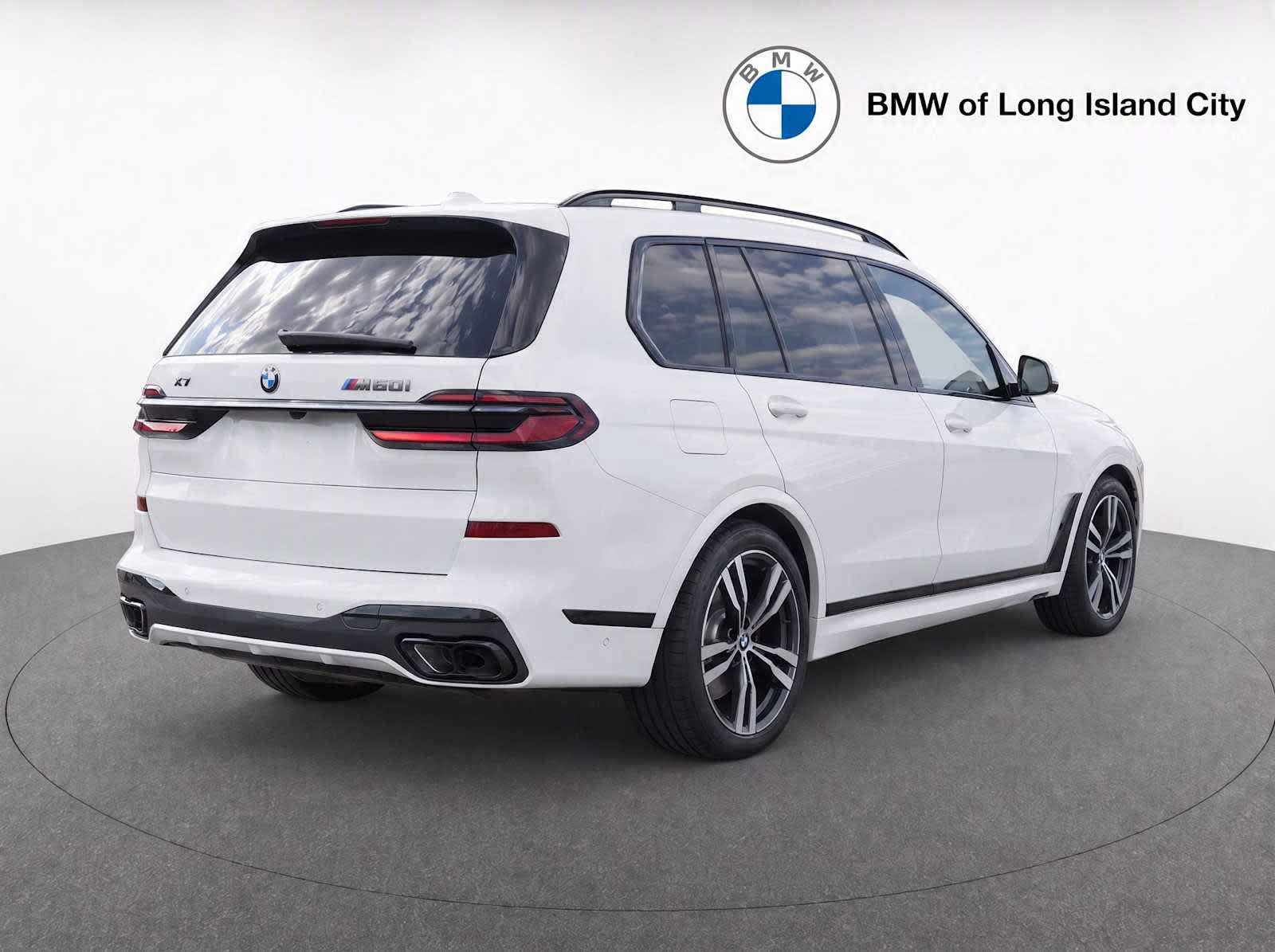 New 2026 BMW X7 M60i AWD/4WD image 7