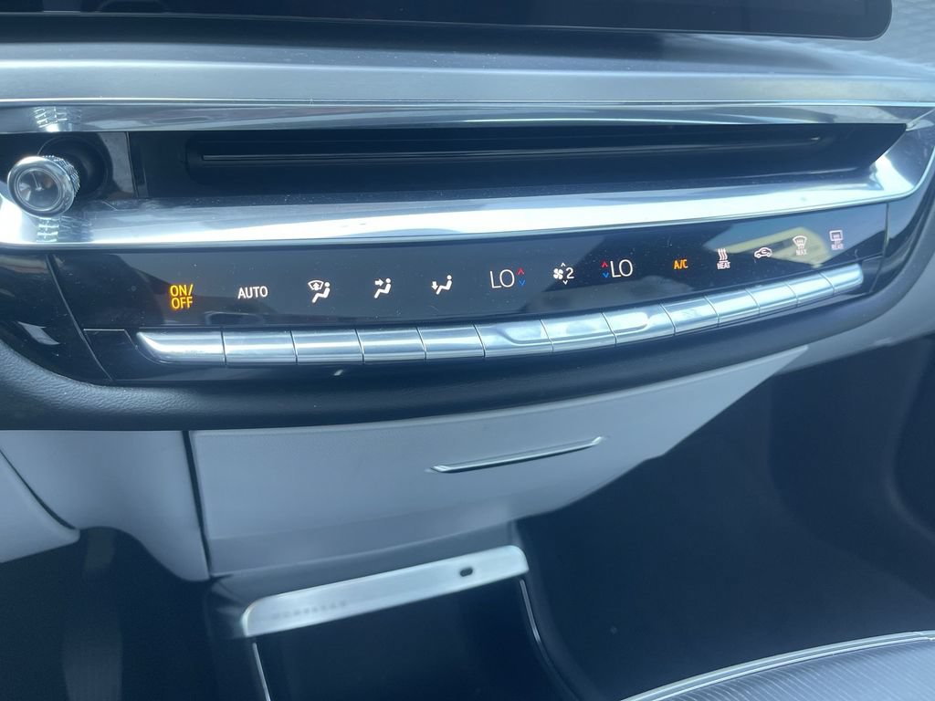 Certified 2024 Cadillac Lyriq Sport AWD/4WD image 27