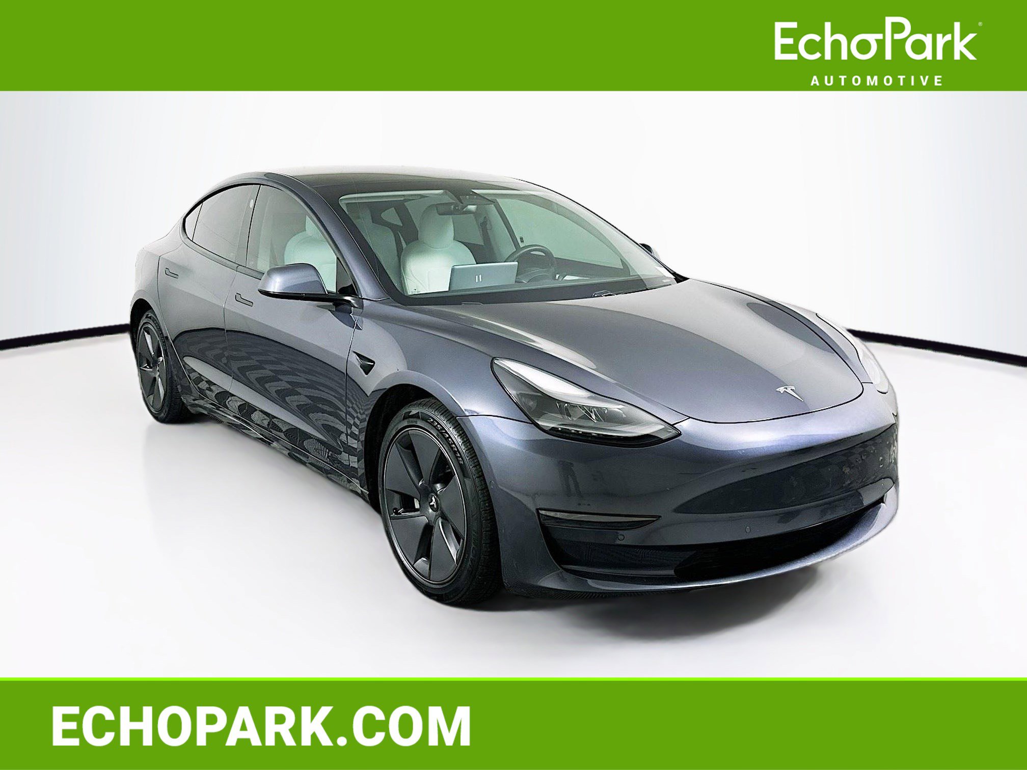 Used 2021 Tesla Model 3 Standard Range Plus image 1