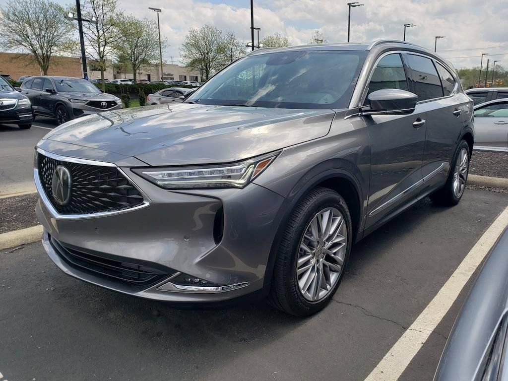 Used 2023 Acura MDX SH-AWD w/ Advance Package image 5