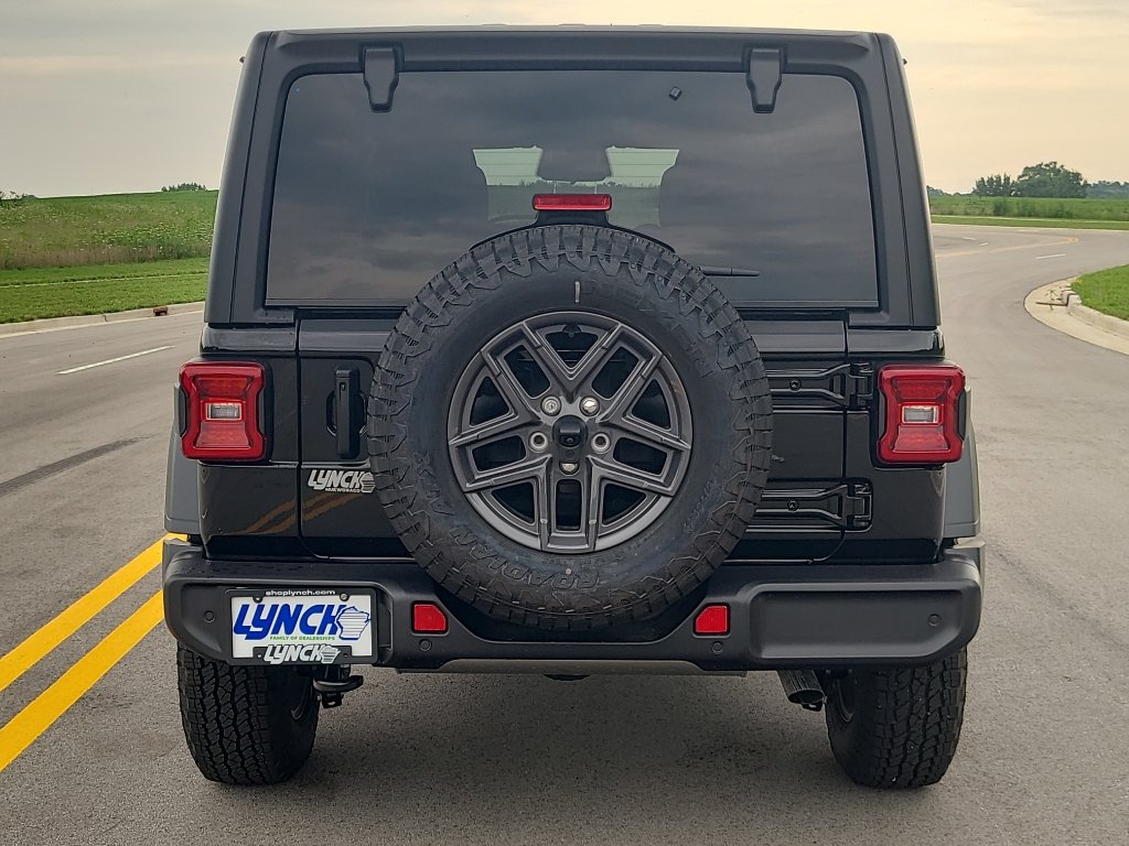 New 2026 Jeep Wrangler Unlimited Sport AWD/4WD image 3