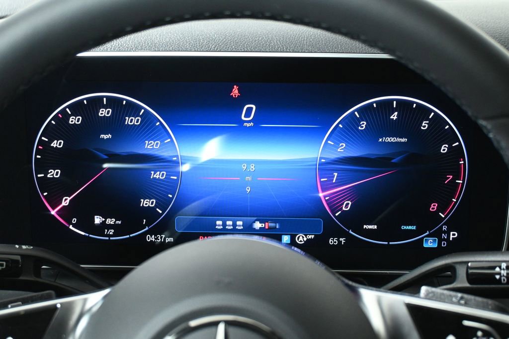 Certified 2025 Mercedes-Benz GLC 300 4MATIC image 15