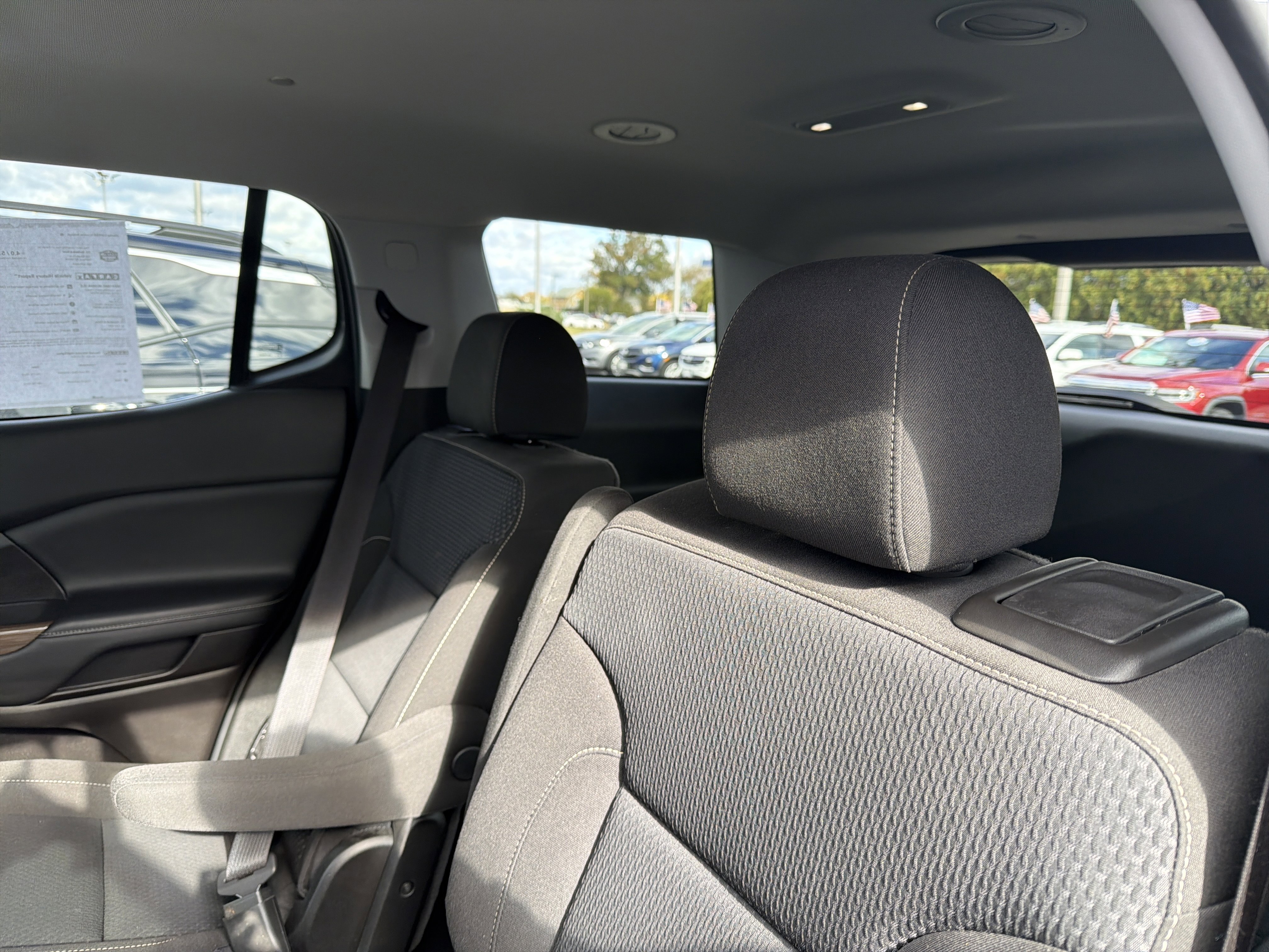 Certified 2023 GMC Acadia SLE image 23