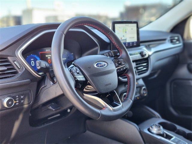 Certified 2021 Ford Escape SEL w/ SEL Stealth AWD Package image 19