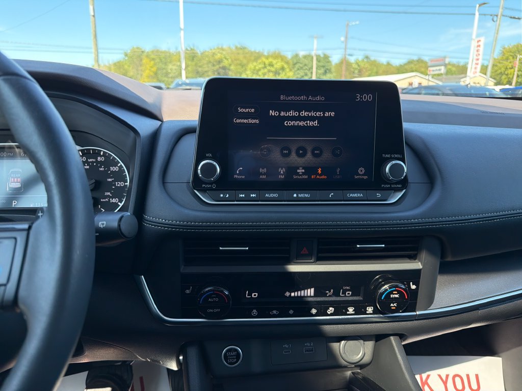 Used 2023 Nissan Rogue SV w/ SV Premium B Package AWD/4WD image 22