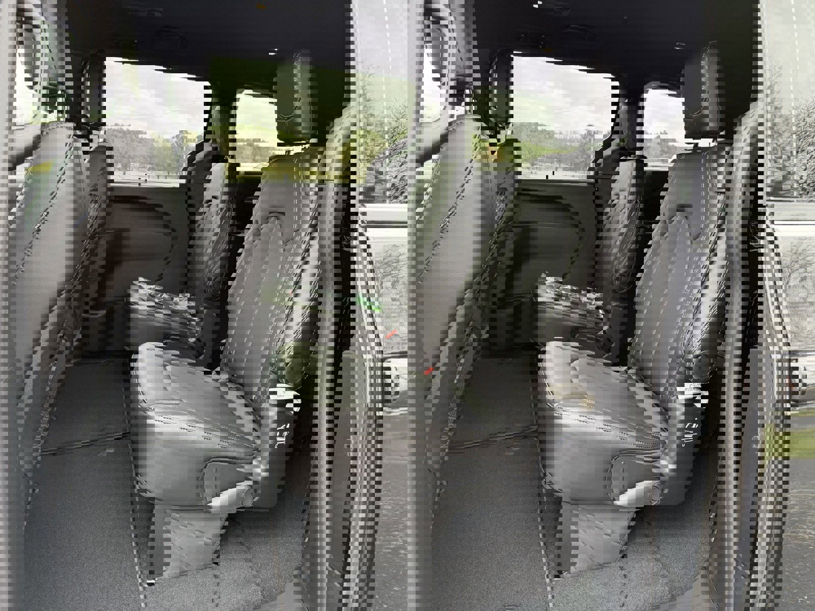 New 2026 Chrysler Pacifica Select image 16