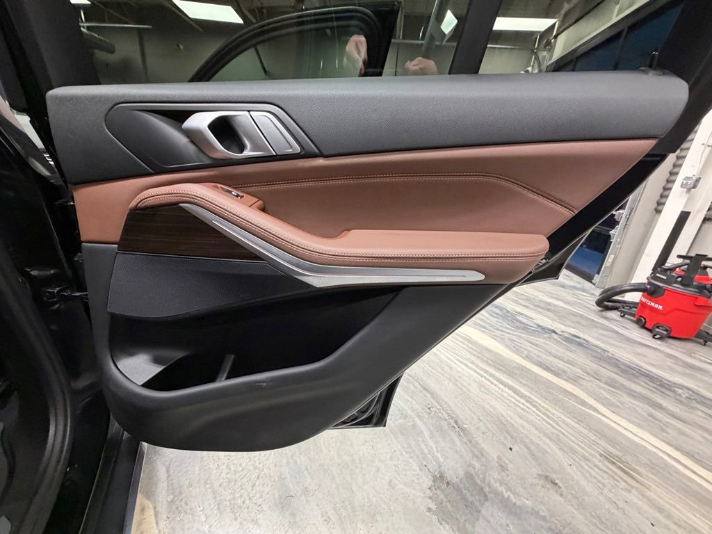 Used 2019 BMW X5 xDrive40i w/ Convenience Package image 46