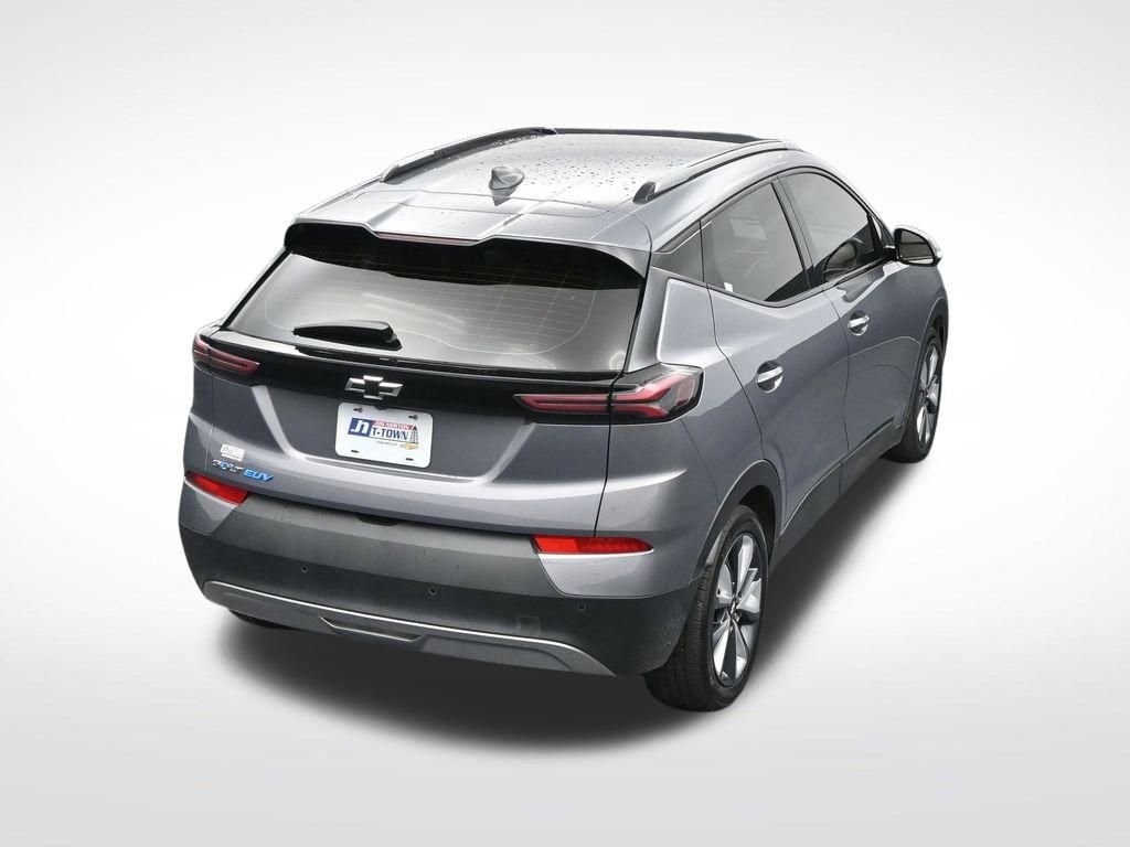 Used 2022 Chevrolet Bolt EUV LT w/ Convenience Package image 55