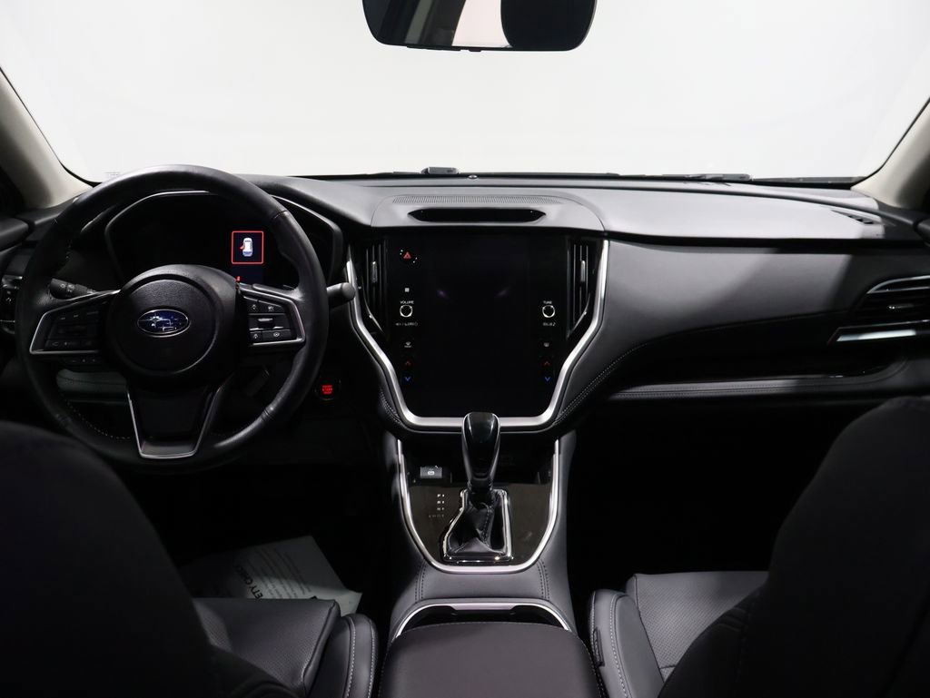 Used 2025 Subaru Outback Limited image 15