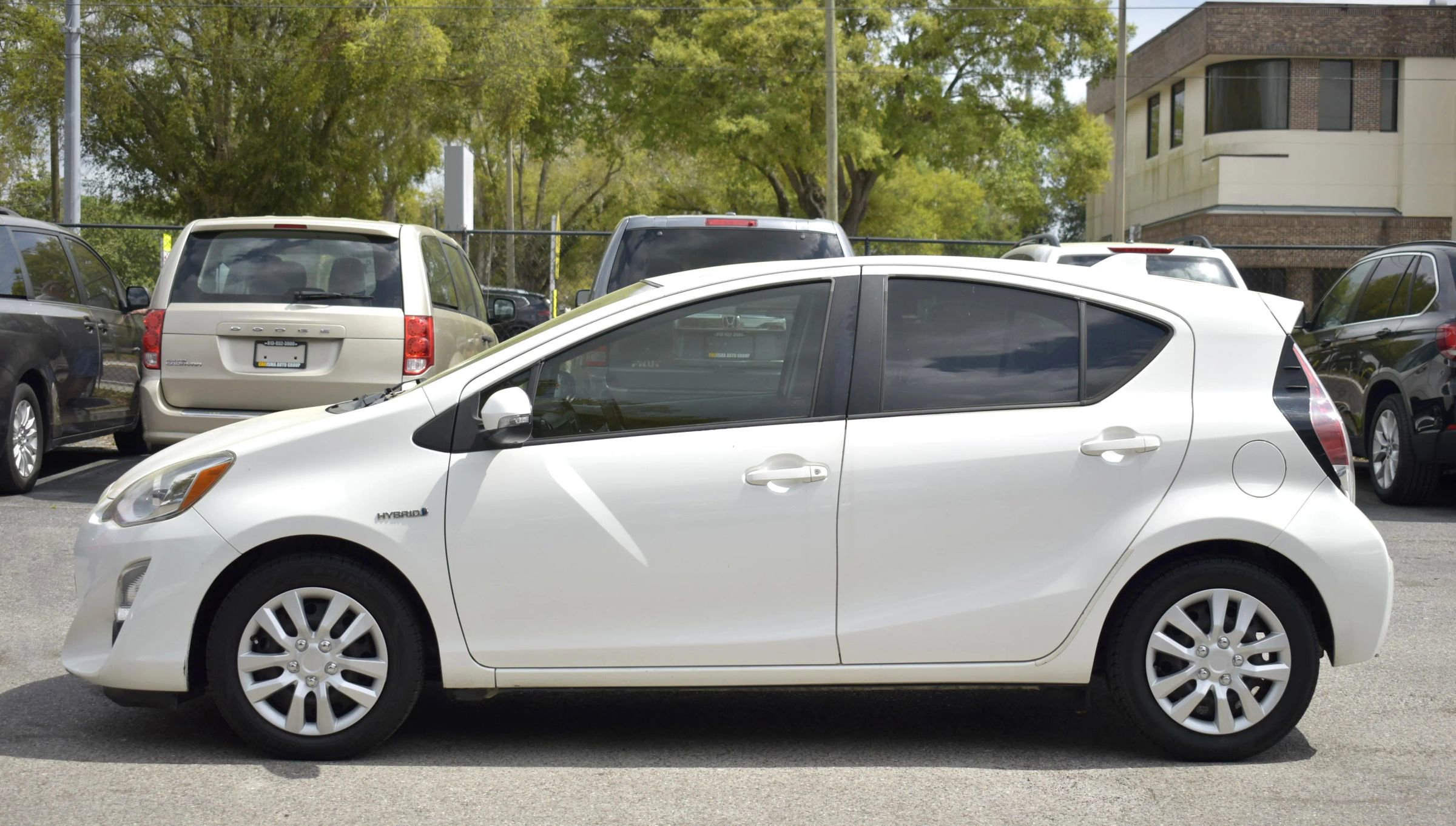 Used 2015 Toyota Prius C Two image 4
