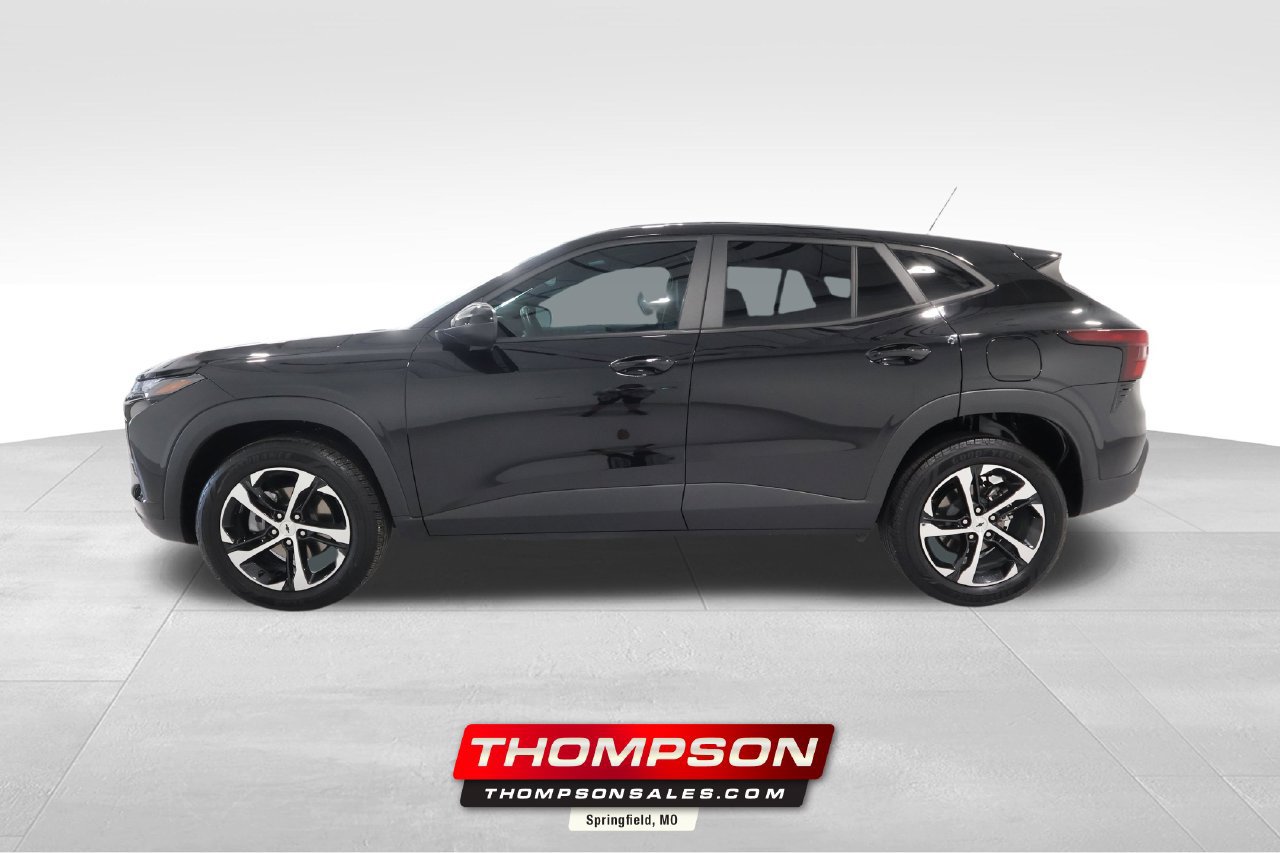 Used 2025 Chevrolet Trax RS w/ Driver Confidence Package