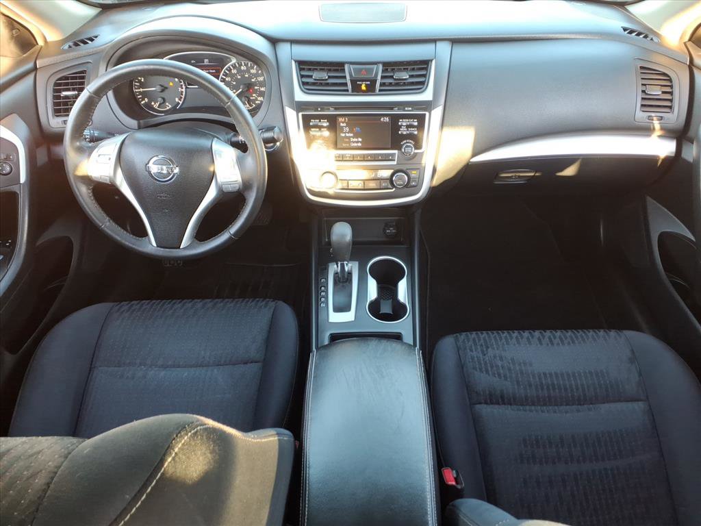 Used 2017 Nissan Altima 2.5 SV image 14
