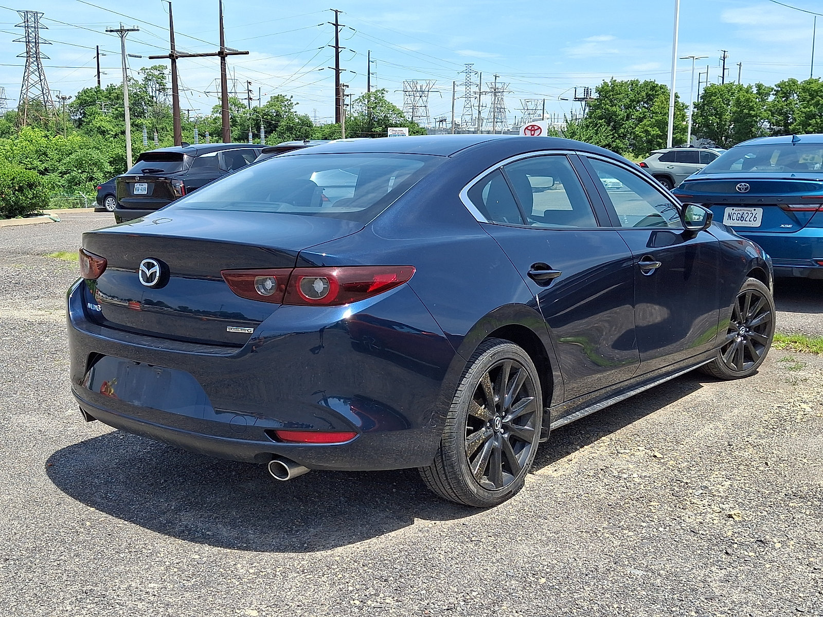 Used 2024 MAZDA MAZDA3 s FWD image 4