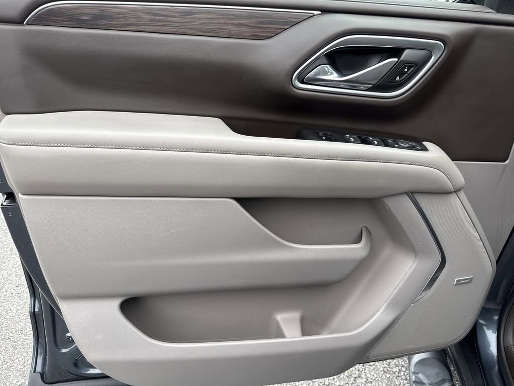 Used 2021 Chevrolet Tahoe Z71 w/ Z71 Signature Package image 10