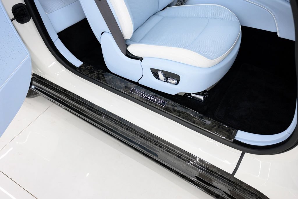 Used 2025 Rolls-Royce Spectre AWD/4WD image 53