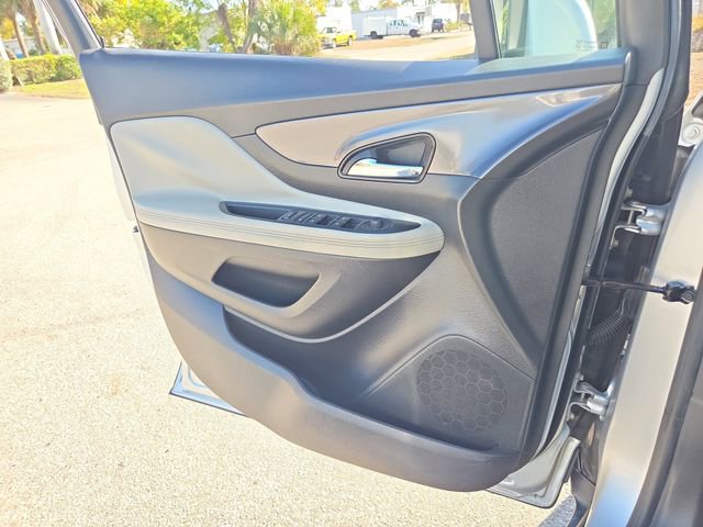 Used 2019 Buick Encore Preferred w/ Safety Package image 18