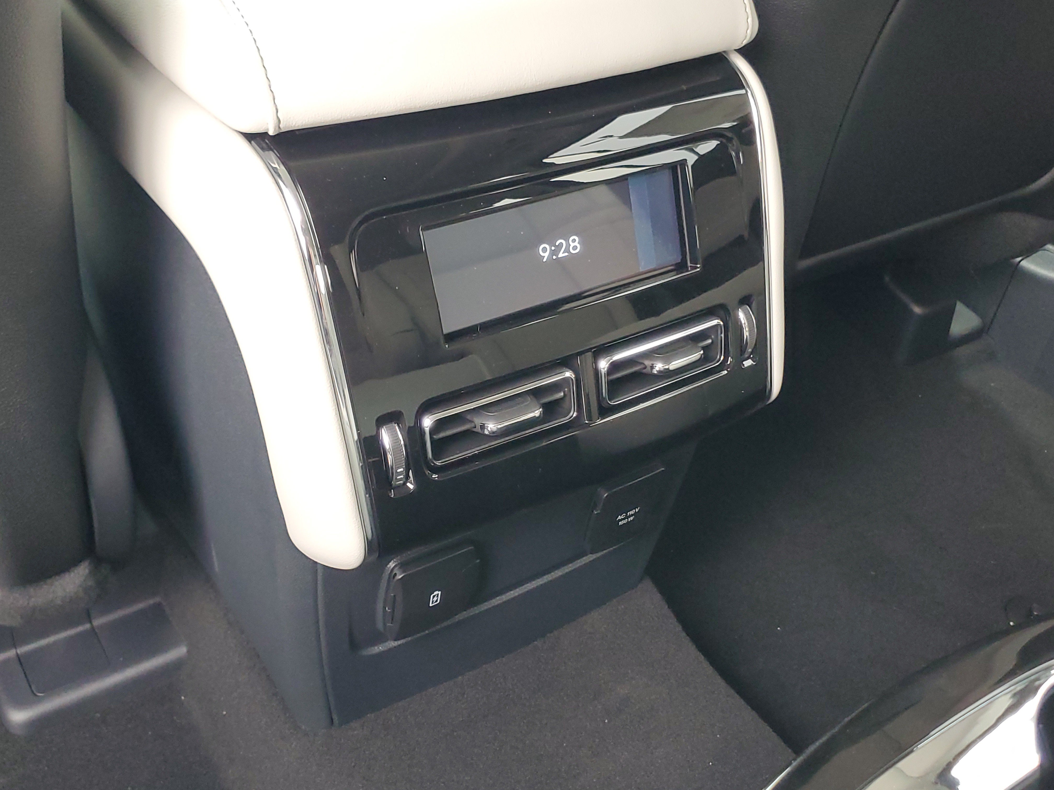 New 2026 Lincoln Aviator Reserve AWD/4WD image 24