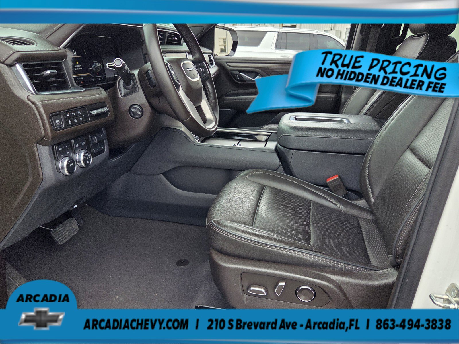 Used 2023 GMC Yukon XL Denali w/ Max Trailering Package AWD/4WD image 9