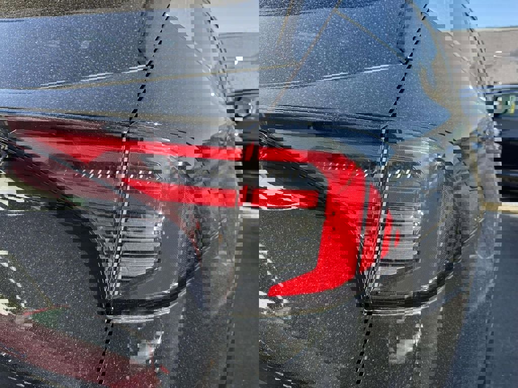 Certified 2026 Kia Sportage EX w/ EX Panorama Roof Package image 9