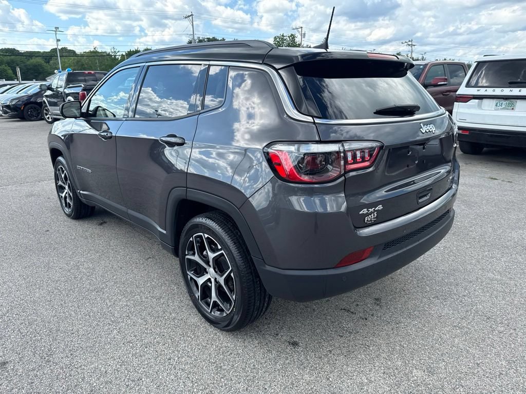 Certified 2024 Jeep Compass Limited AWD/4WD image 3