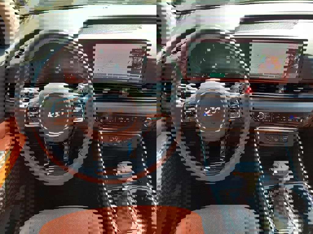 New 2026 Kia Carnival SX image 18