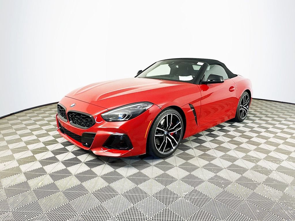 Used 2025 BMW Z4 M40i w/ Premium Package RWD image 4