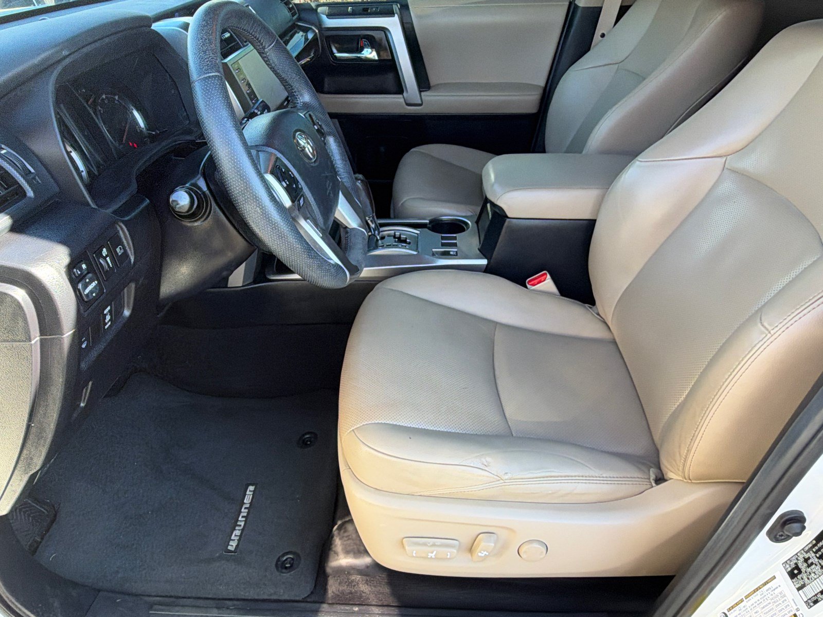 Used 2021 Toyota 4Runner Limited AWD/4WD image 9