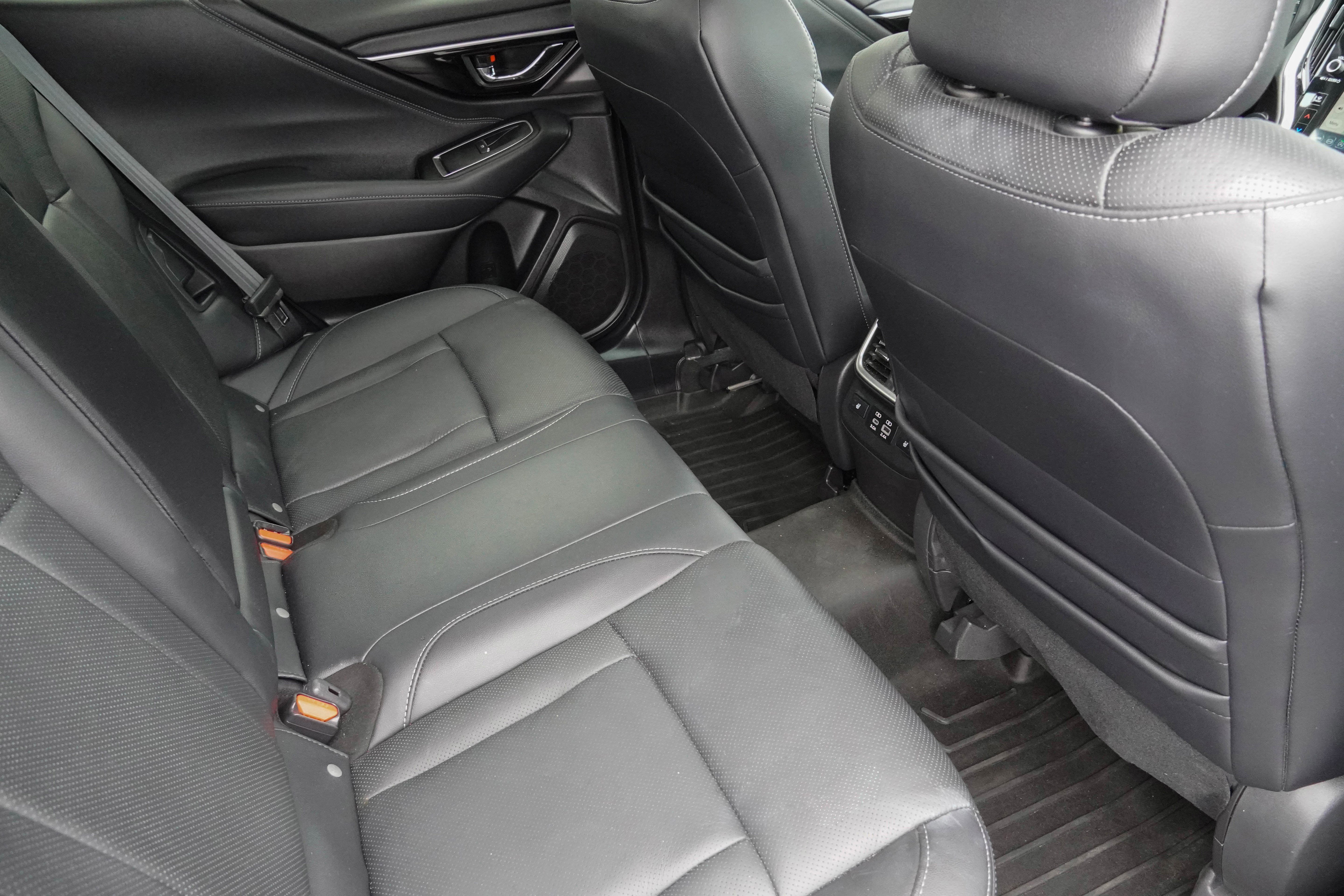 Used 2023 Subaru Outback Touring XT AWD/4WD image 33
