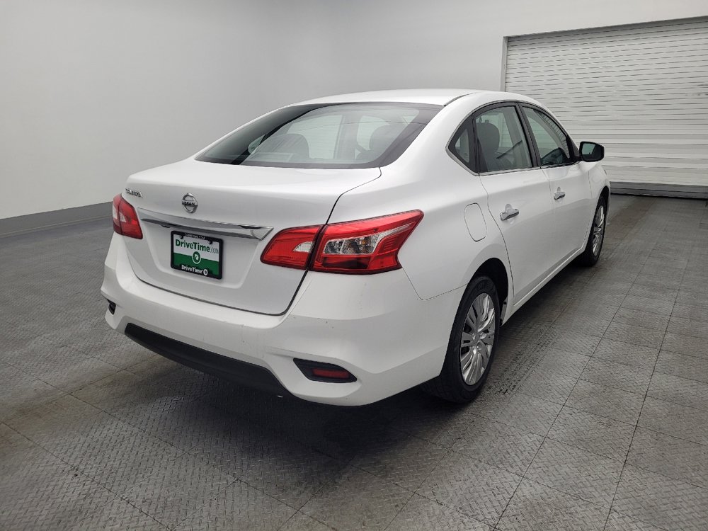 Used 2018 Nissan Sentra S image 9